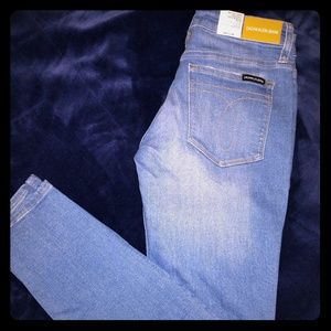 Calvin Klein Jeans
